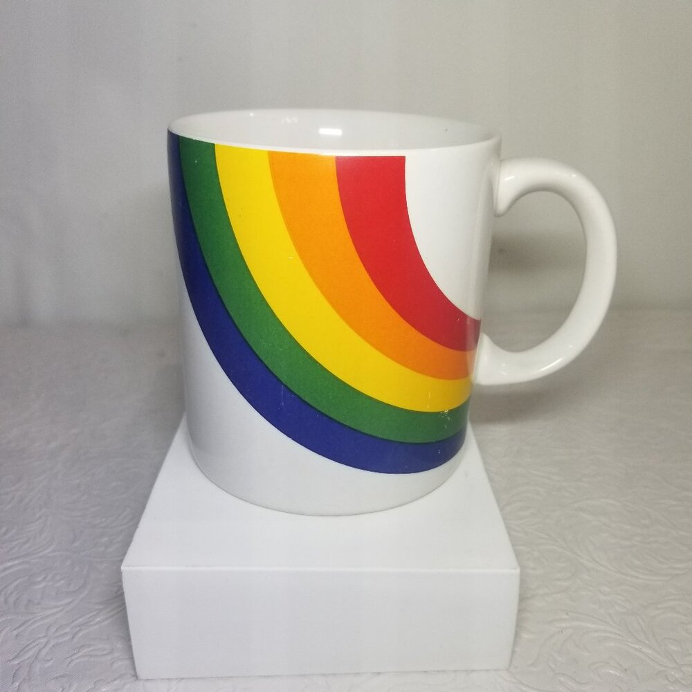 Vintage 1986 FTDA 8oz Rainbow Coffee Cup Mug